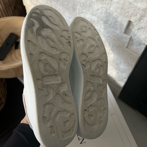 Alexander McQueen sneakers size 37 - Picture 3 of 10